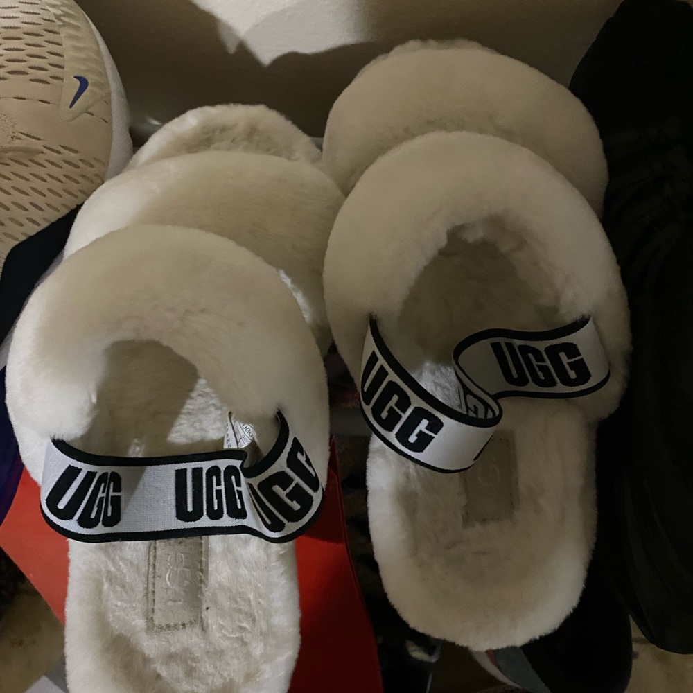 Size 8 Uggs super comfy